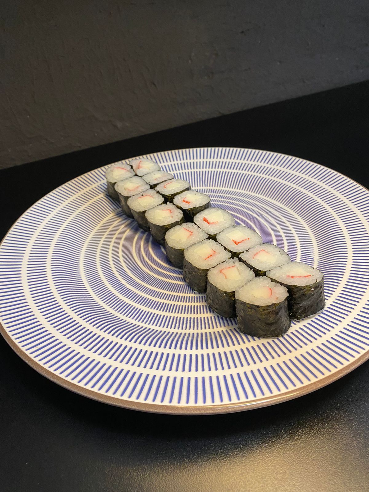 HOSSOMAKI KANI 8 UNIDADES